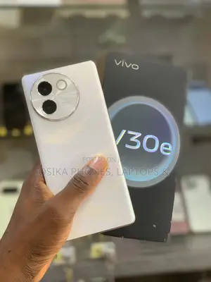 New Vivo V30e 256 GB White