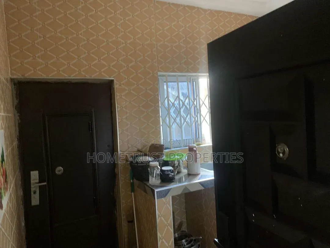 3bdrm House in Amasaman Kotoku for sale