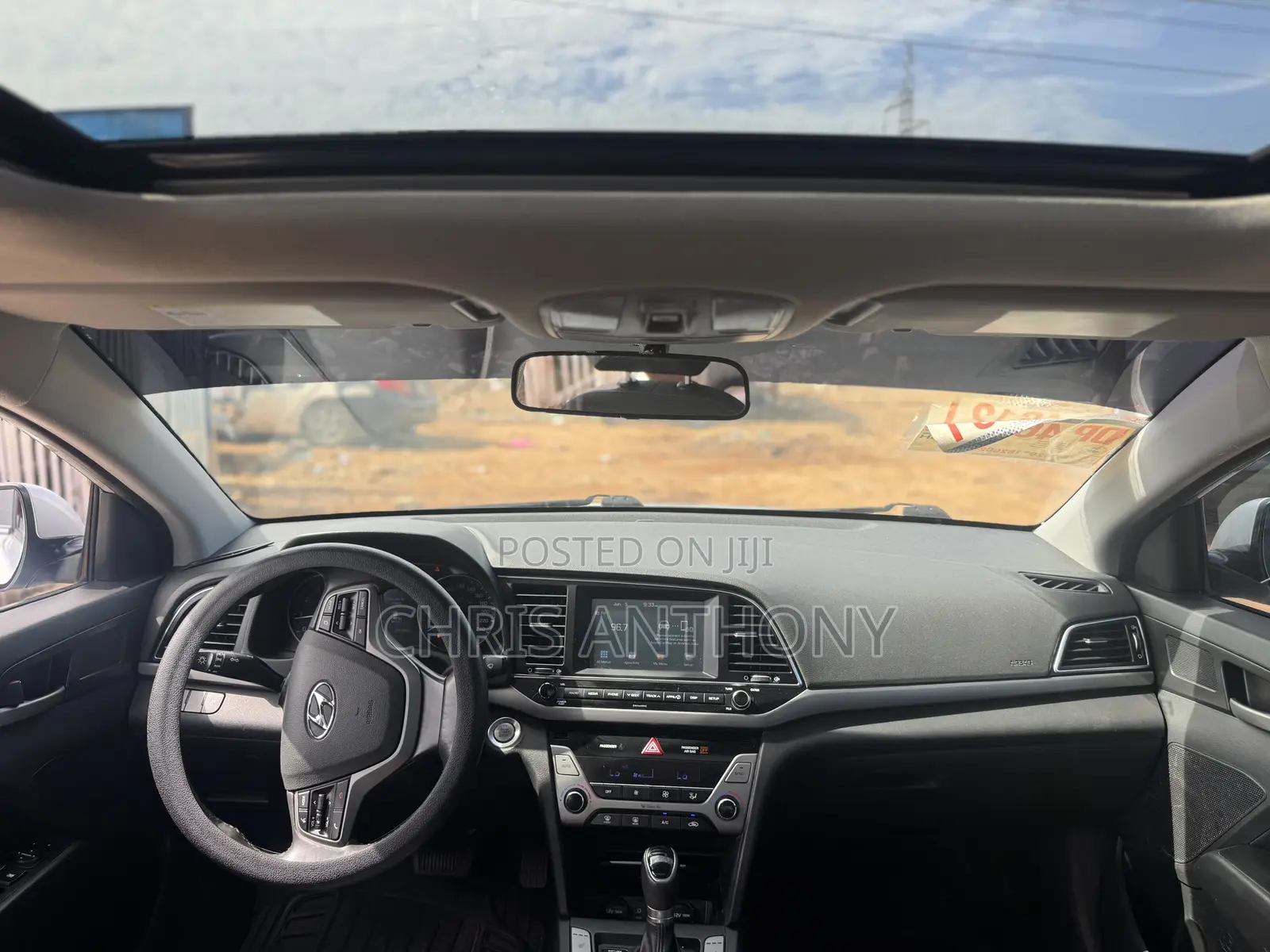 Hyundai Elantra Value Edition 2018 Silver