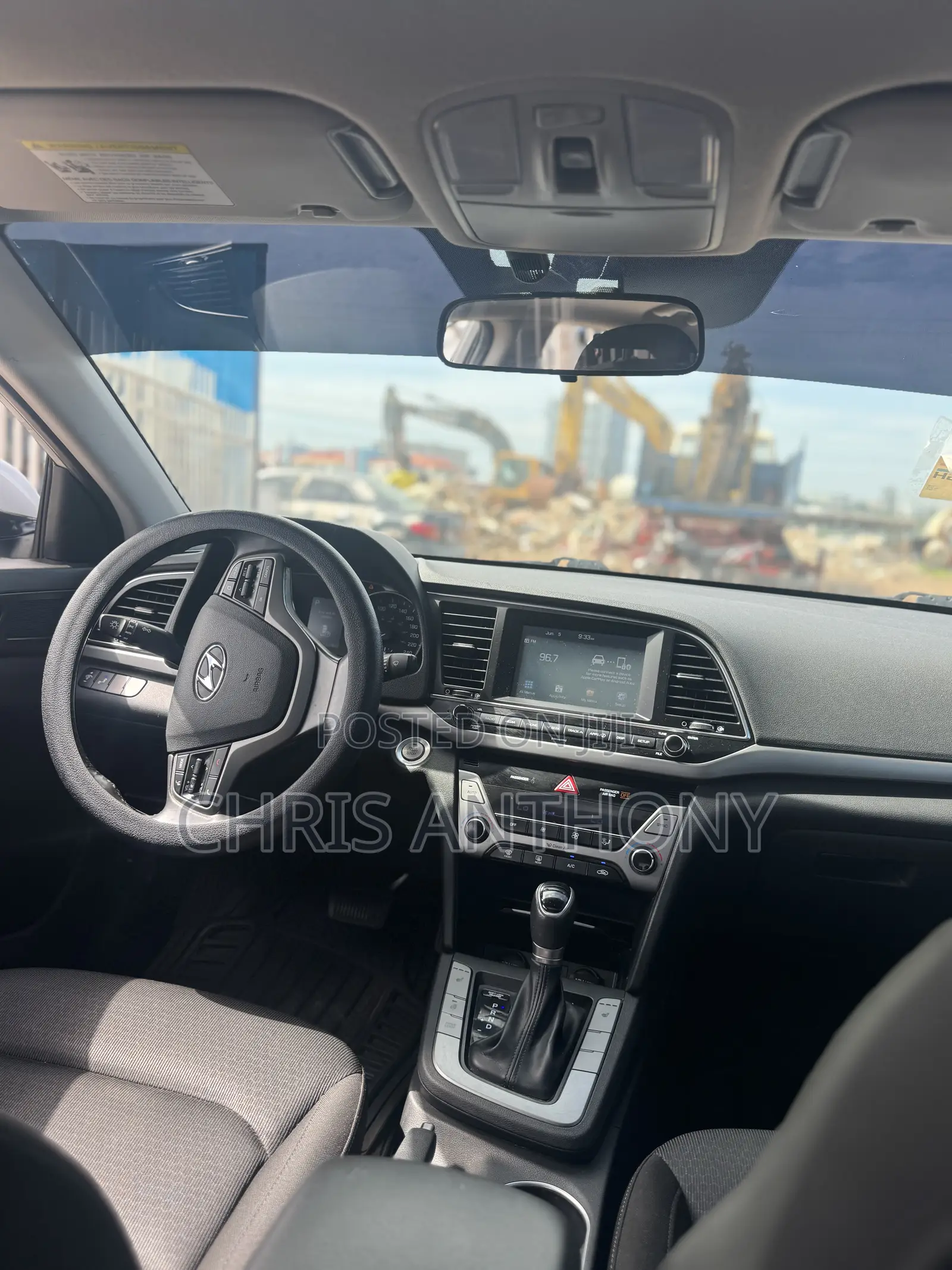 Hyundai Elantra Value Edition 2018 Silver