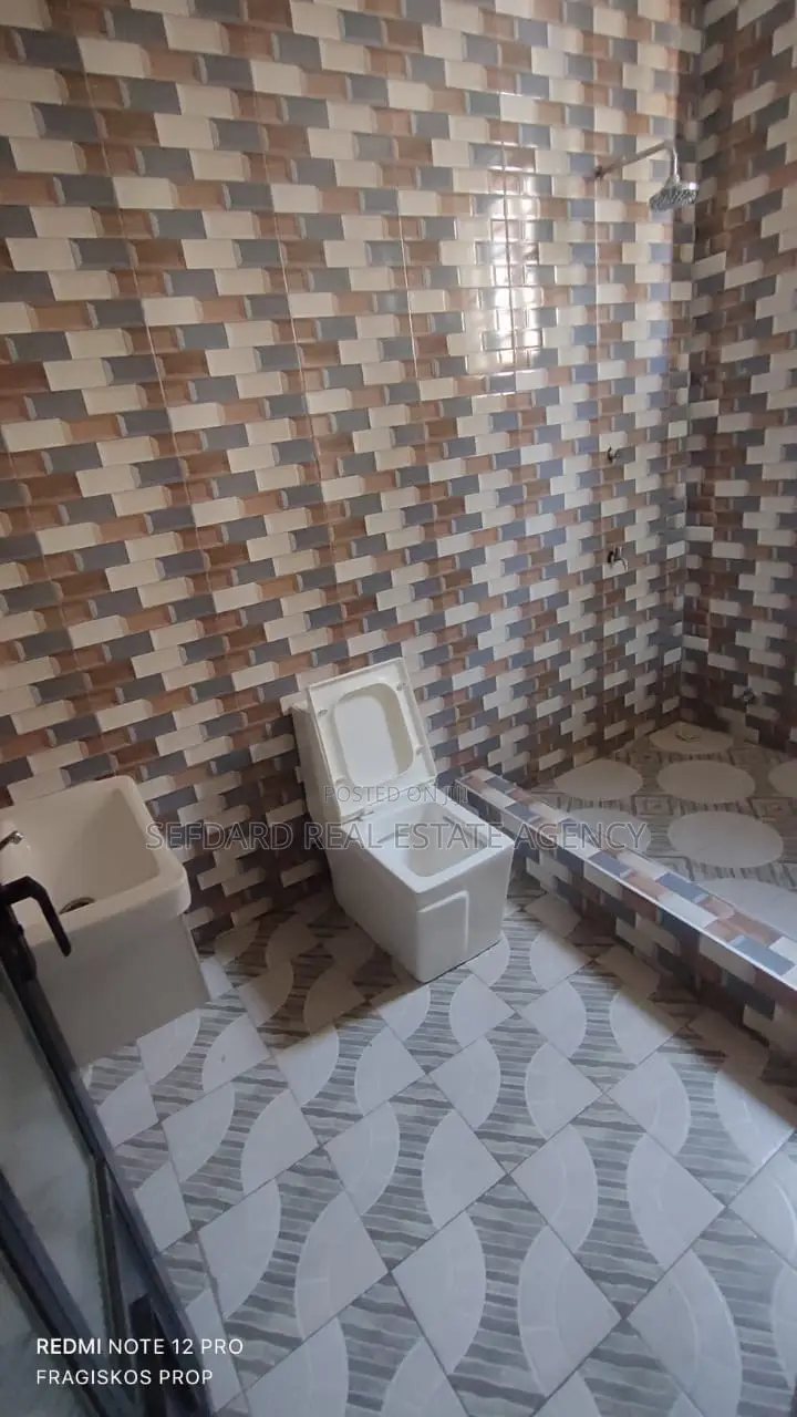 1bdrm Apartment in Sefdard Properties, Ablekuma for rent