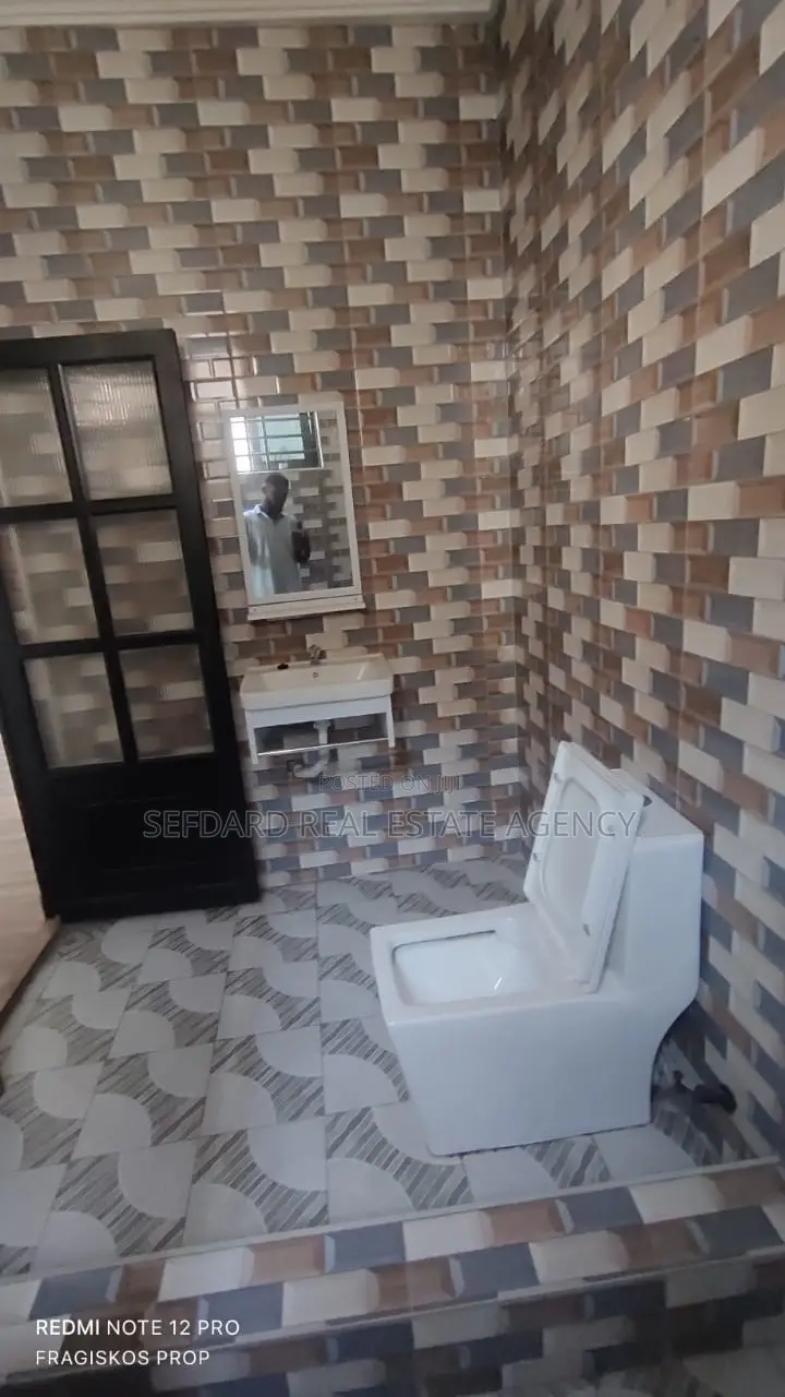 1bdrm Apartment in Sefdard Properties, Ablekuma for rent