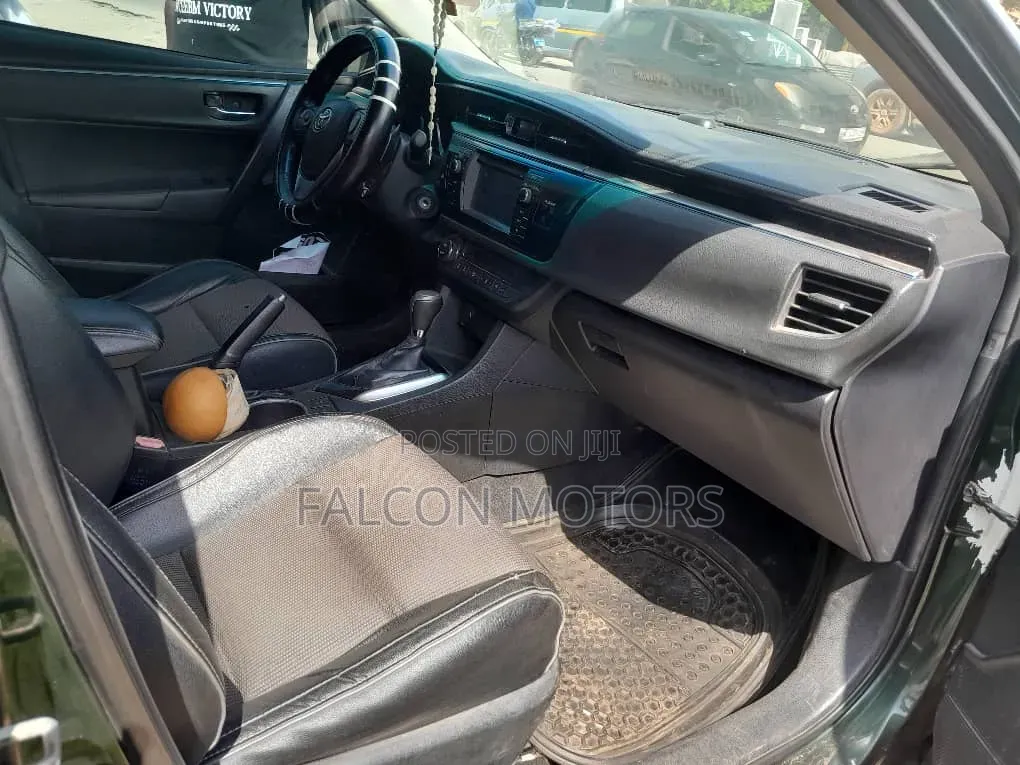 Toyota Corolla S Plus 4dr Sedan (1.8L 4cyl CVT) 2016 Green