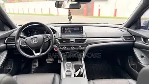 Honda Accord Sport 2.0T 2018 Black