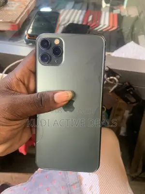 Apple iPhone 11 Pro Max 64 GB Green