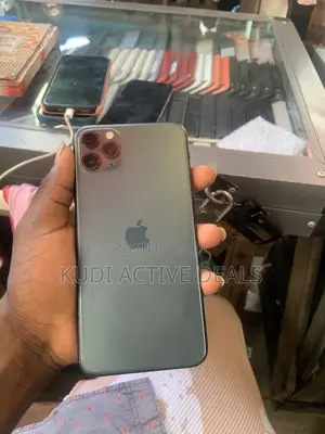 Apple iPhone 11 Pro Max 64 GB Green