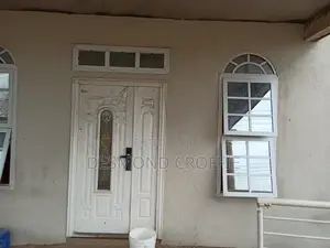 5bdrm House in Asokore Mampong Municipal for sale