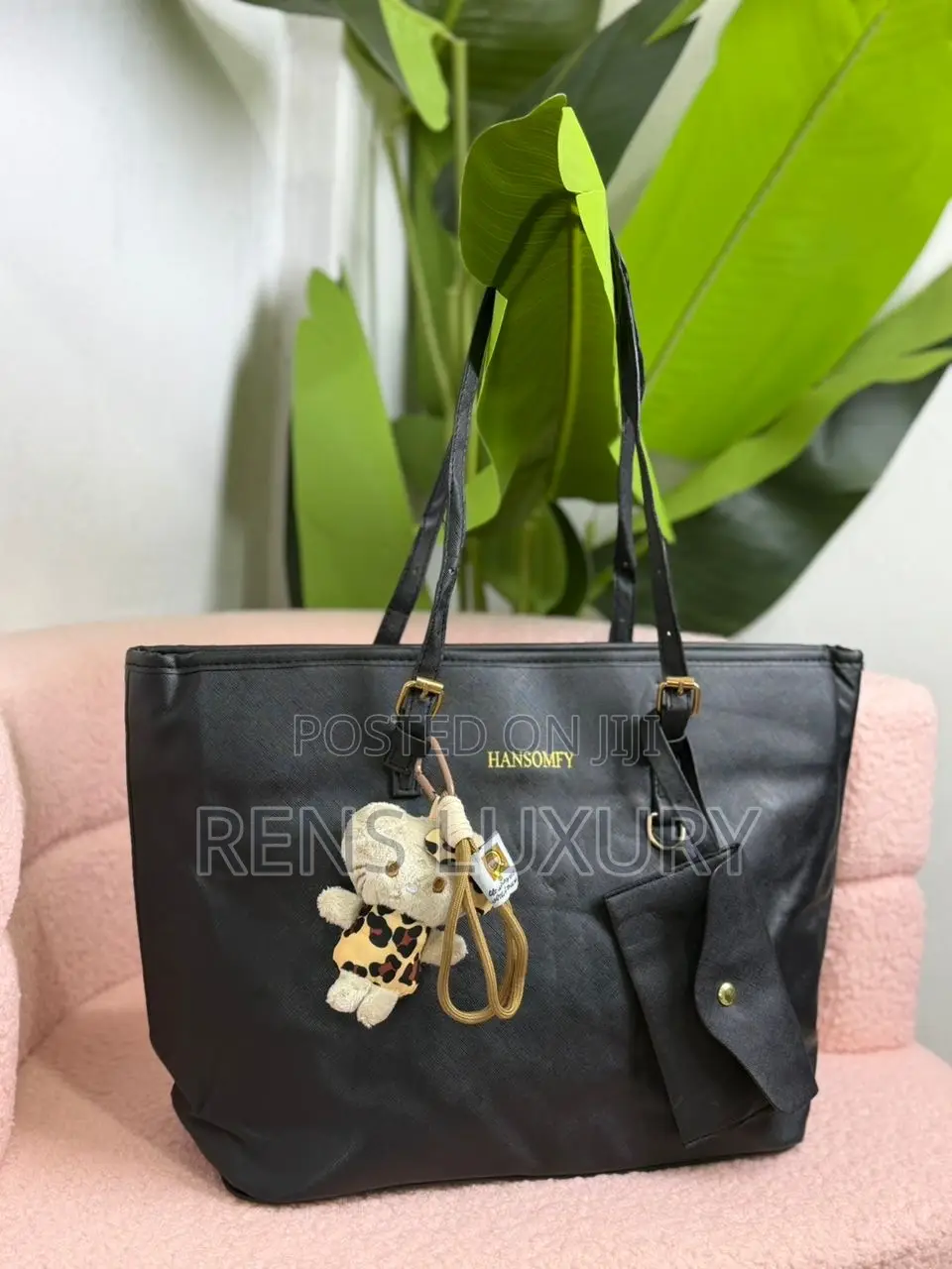 Quality Leather Ladies Lacoste Bags for Trips, Work, School and Outing