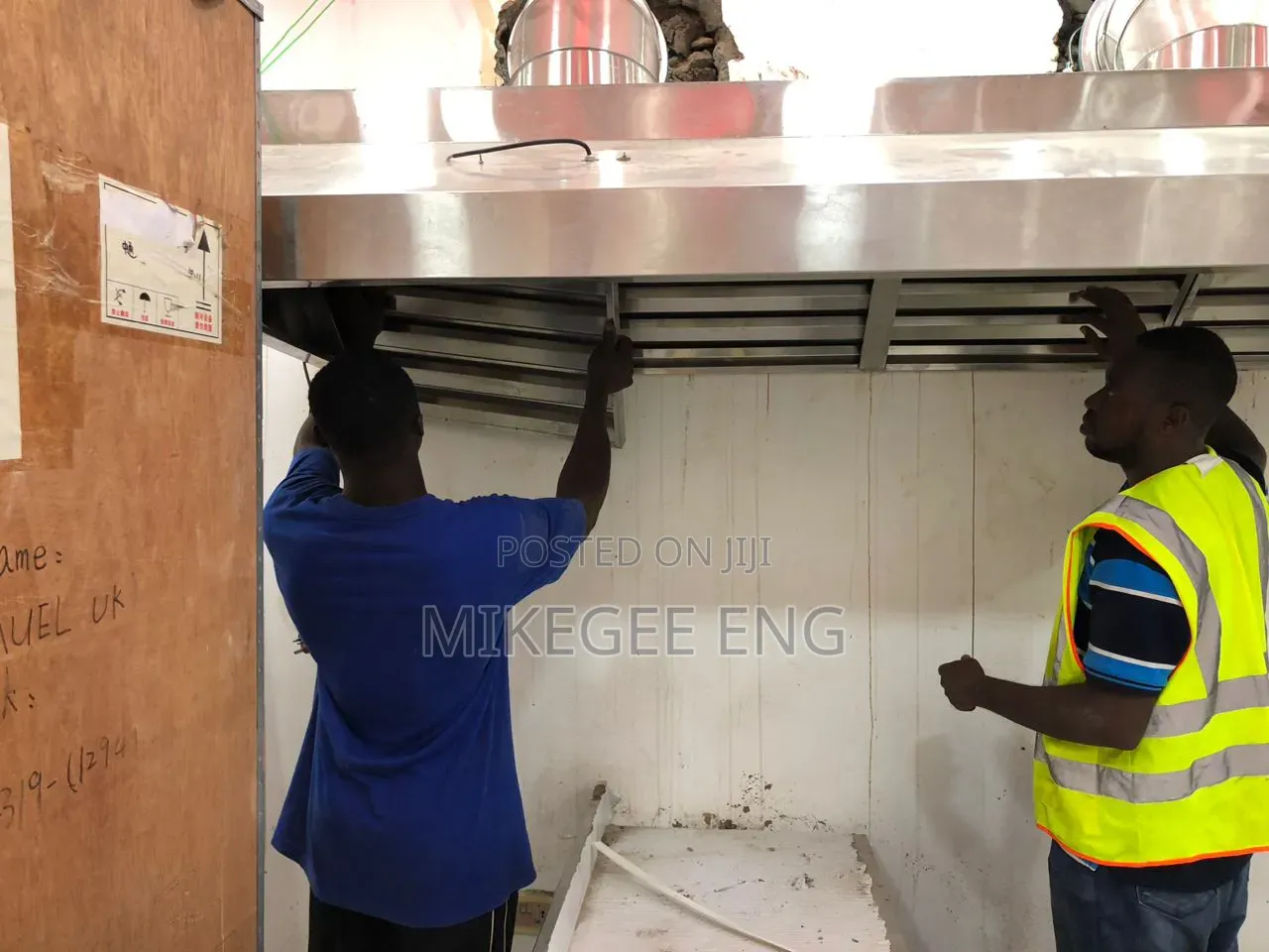 Heavy Duty Commercial Kitchen Extractor Installation for Restaurants