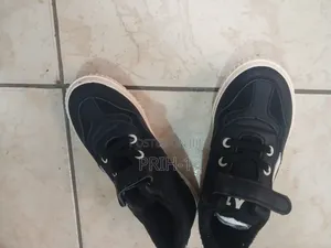Kids Sneakers