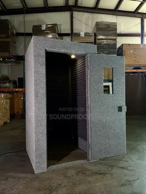 Acoustic Vocal Studio Booth