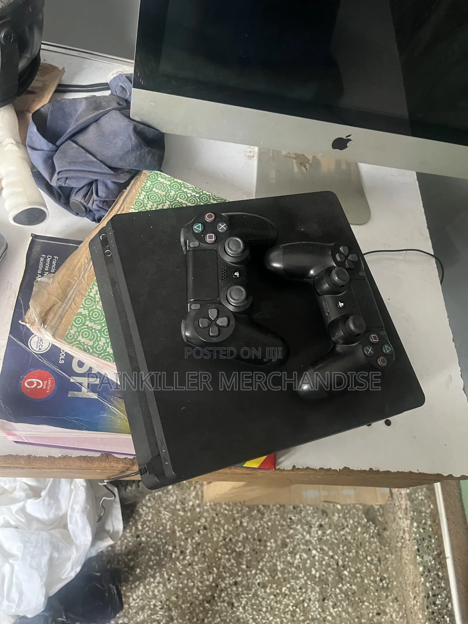 Playstation4 Slim With Games