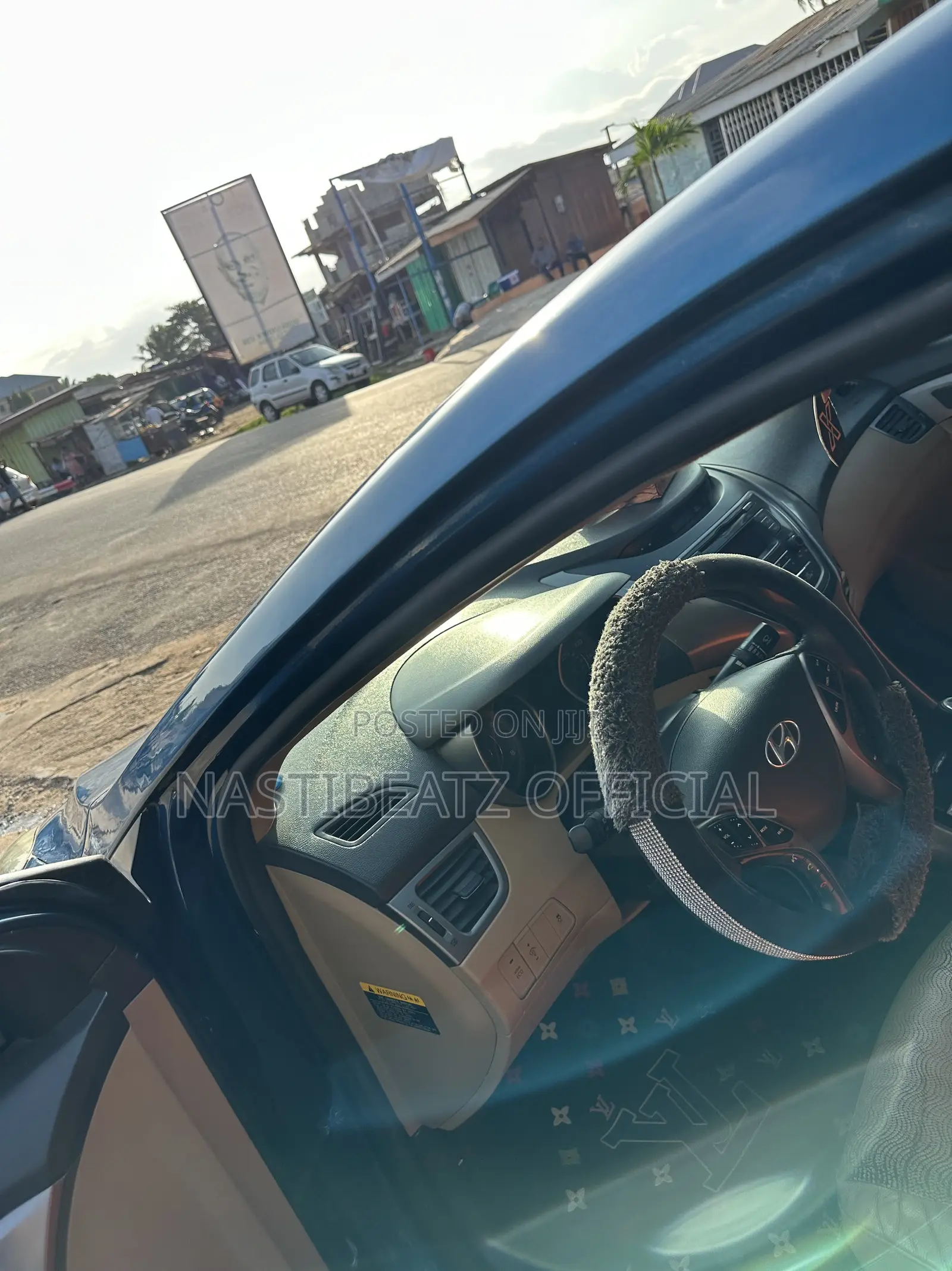 Hyundai Elantra Limited 4dr Sedan (1.8L 4cyl 6A) 2014 Blue