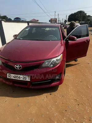 Toyota Camry 2013 Red