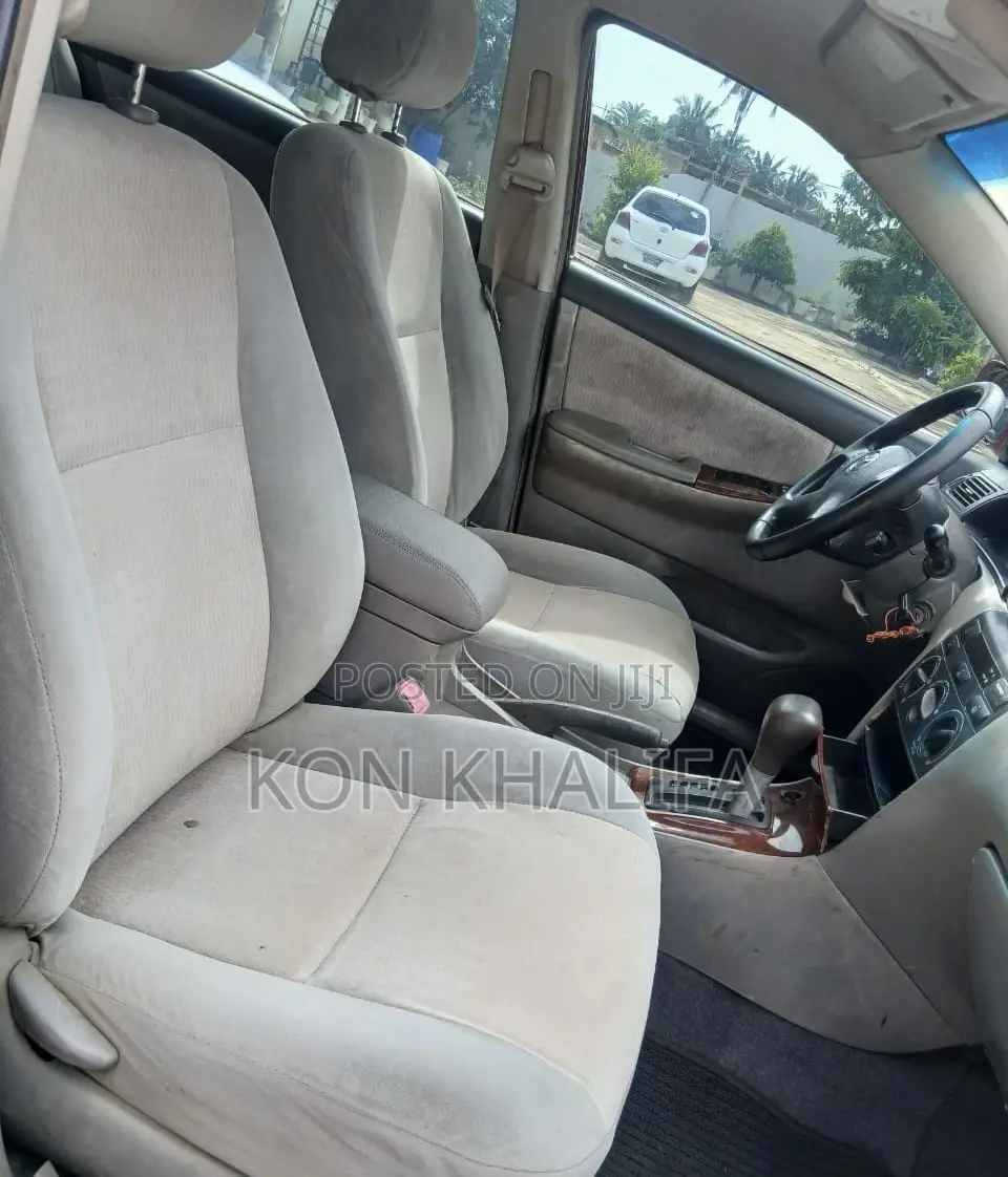 Toyota Corolla 2006 Red