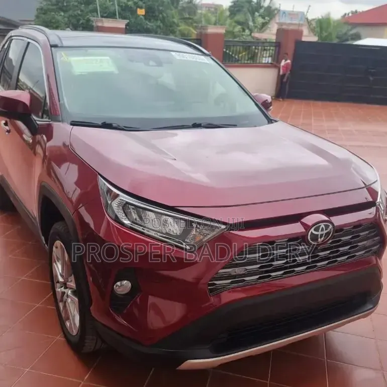 Toyota RAV4 2020 Red