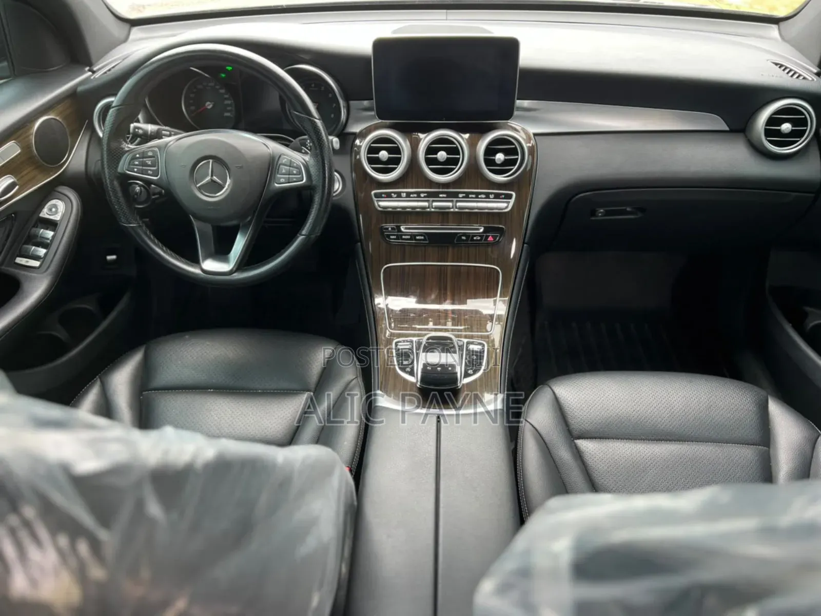 Mercedes-Benz GLC-Class 2019 Black
