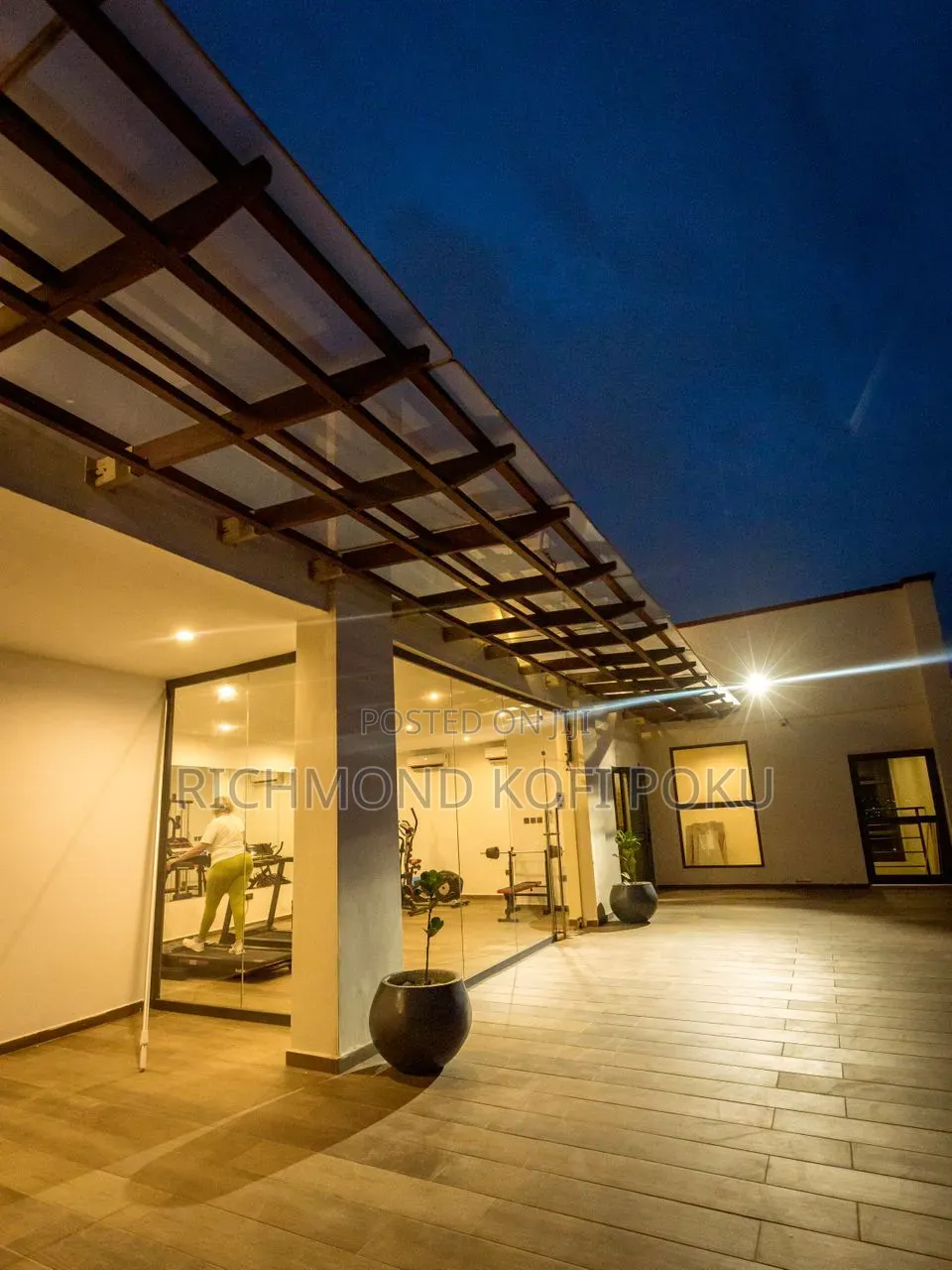 Furnished 2bdrm Apartment in Kofis Realty, Tseaddo for rent