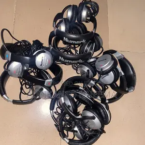 Numark Wired Dj Studio Headphones(3.5mm/6.35mm Jack)