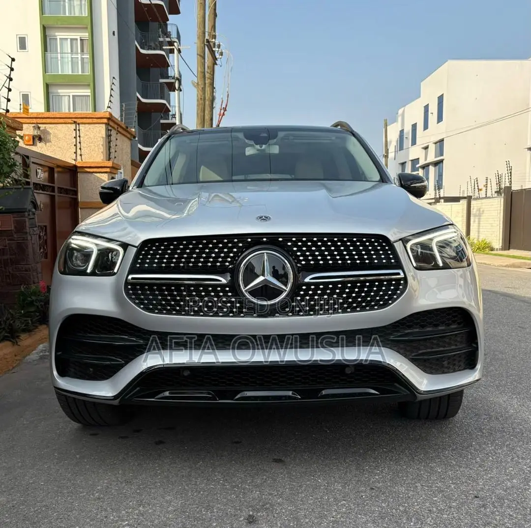 Mercedes-Benz GLC-Class 2018 Silver