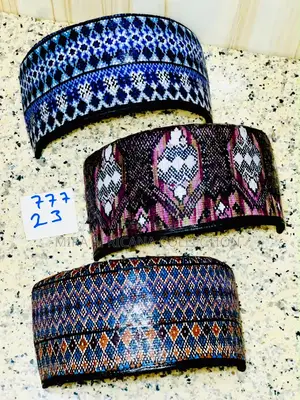 African Men Hula /Hat