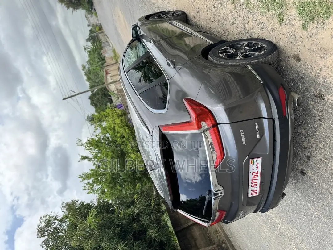 Honda CR-V 2019 Gray