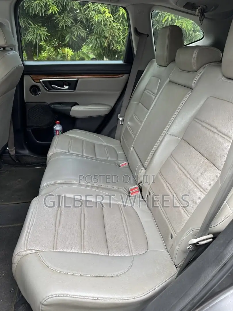 Honda CR-V 2019 Gray
