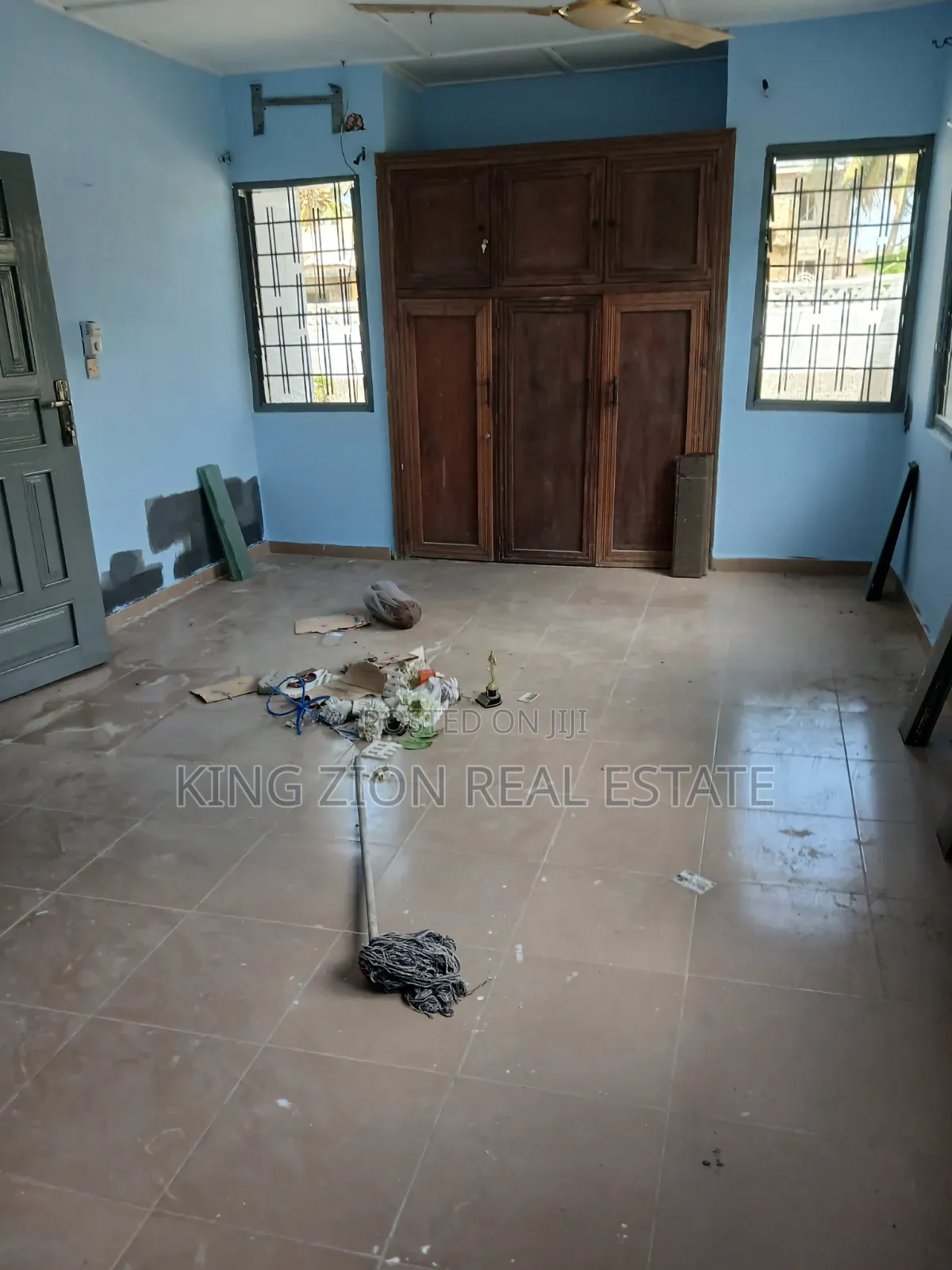 4bdrm House in Kingzion Real, Abrantie for rent