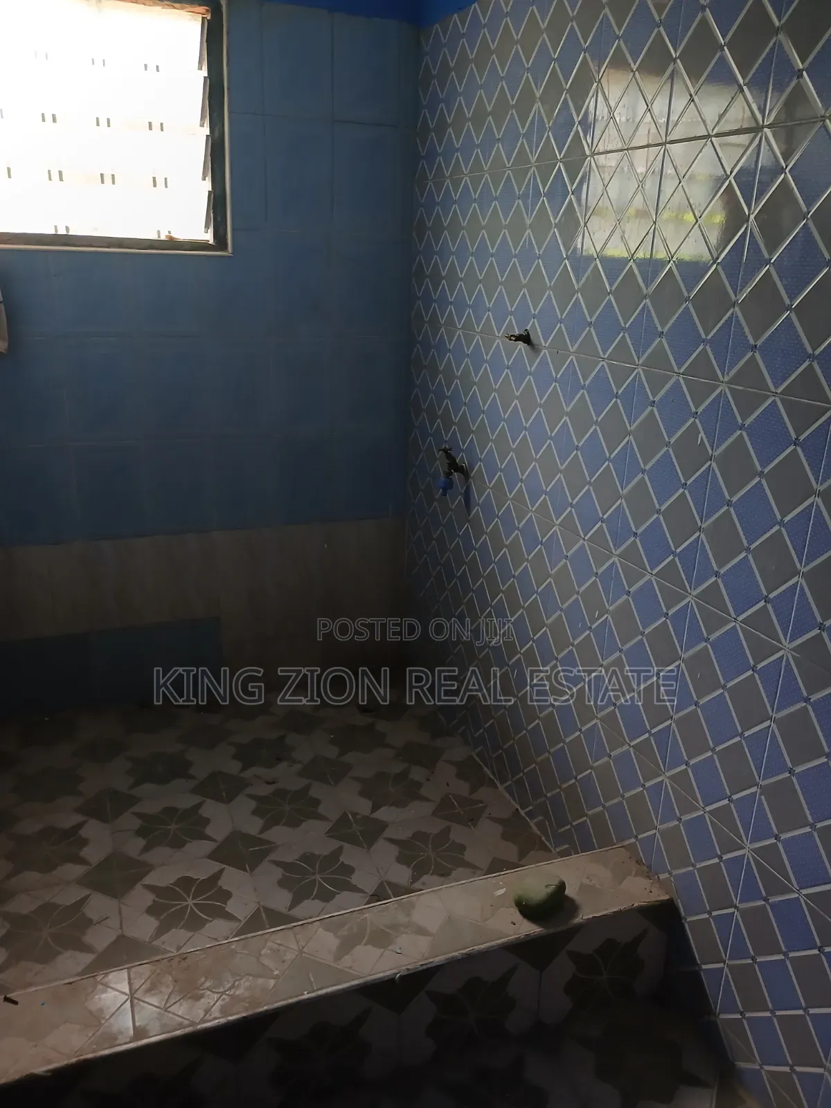 4bdrm House in Kingzion Real, Abrantie for rent