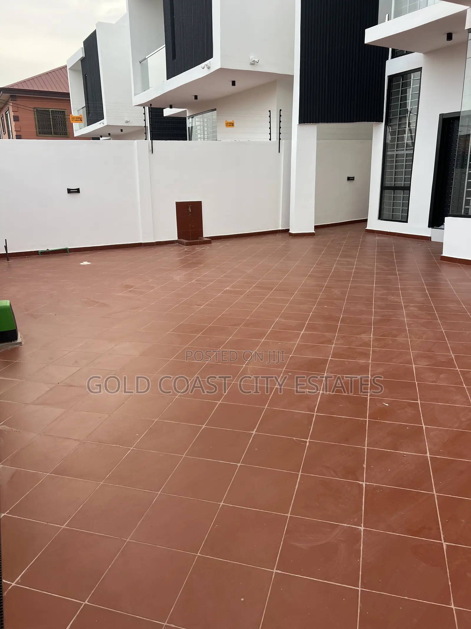 4bdrm House in Manet Court for sale