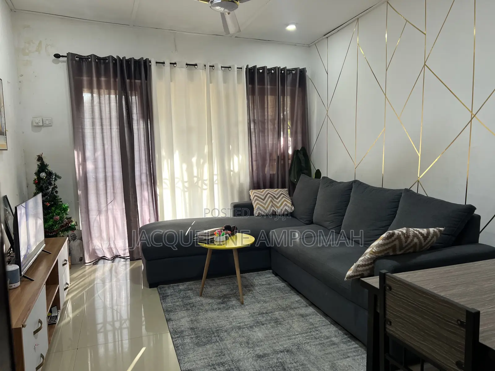 4 Seater L Shaped Sofa Slightly Used in a Very Good Condition