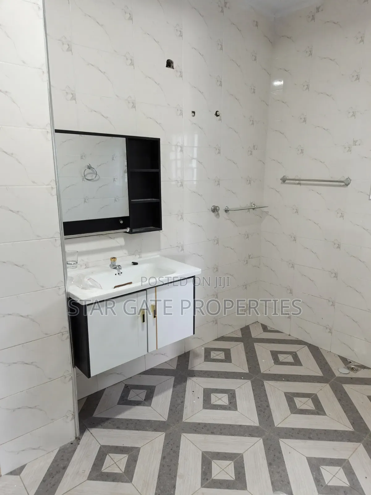 4bdrm House in Aboaso Ntonso New, Kwabre for rent