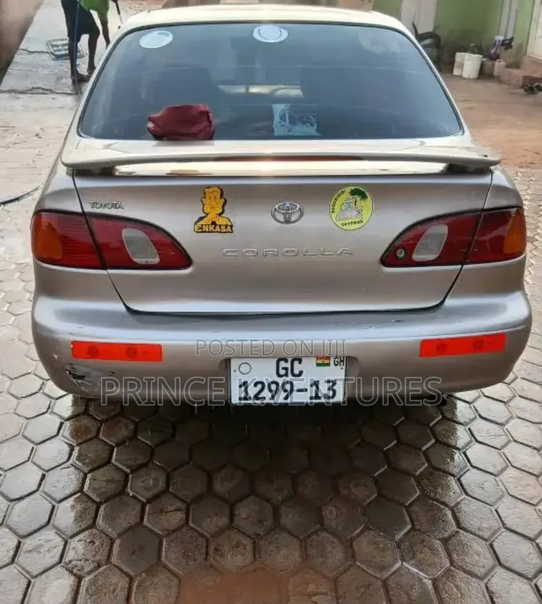 Toyota Corolla Sedan 2004 Silver