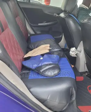 Toyota Corolla 2011 Blue