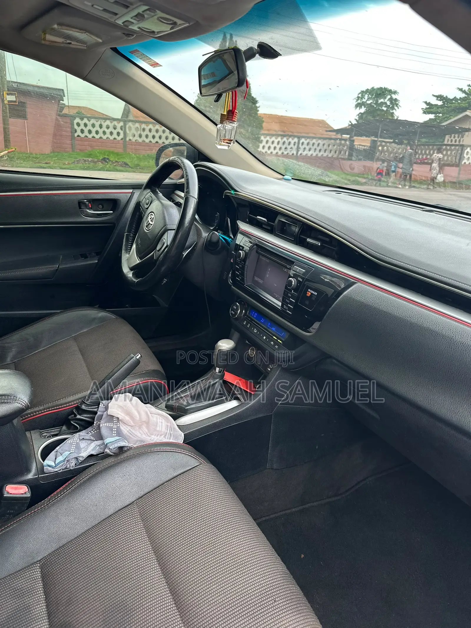 Toyota Corolla S Premium 4dr Sedan (1.8L 4cyl CVT) 2016 Red