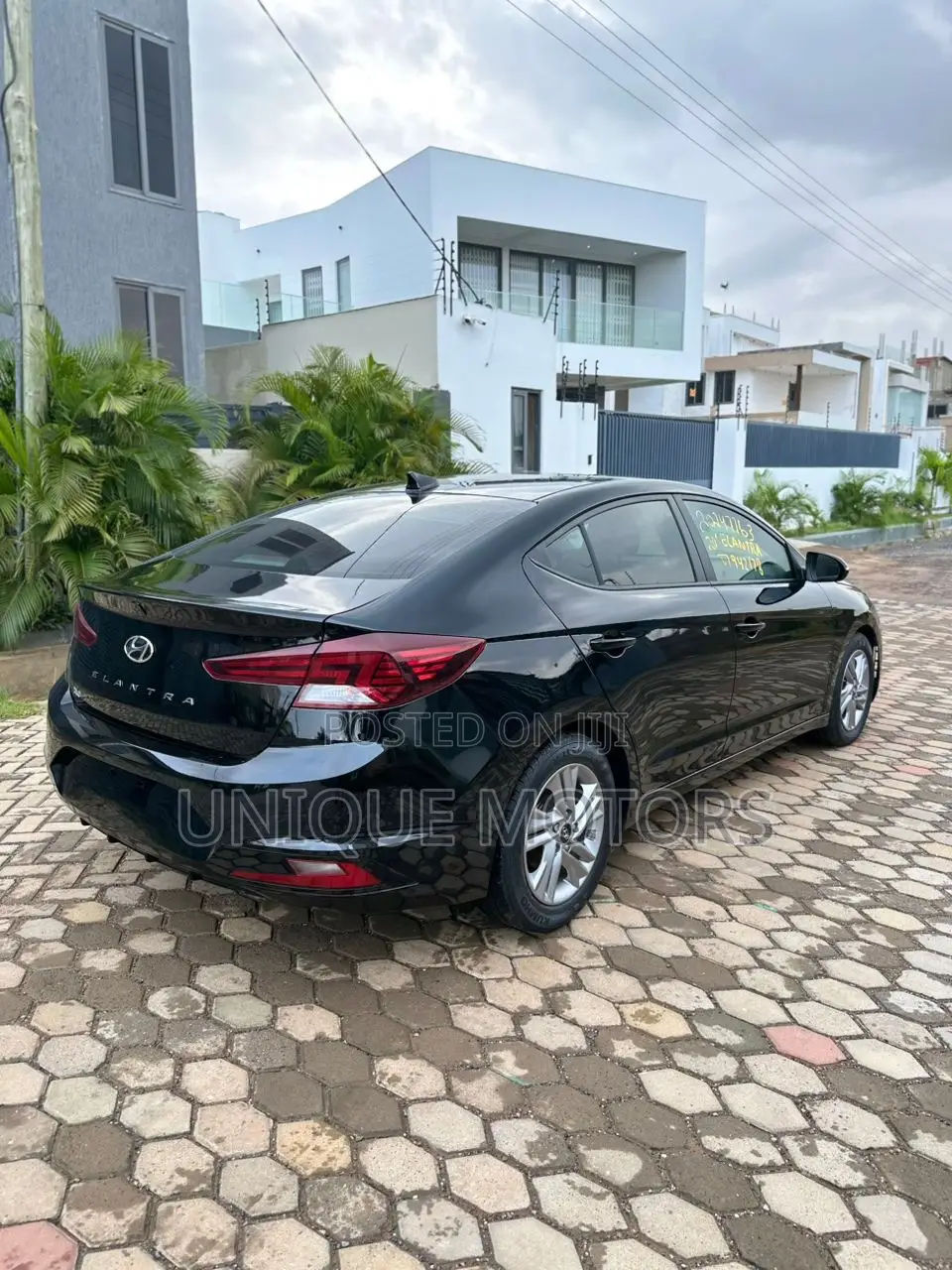 Hyundai Elantra Limited 2020 Black
