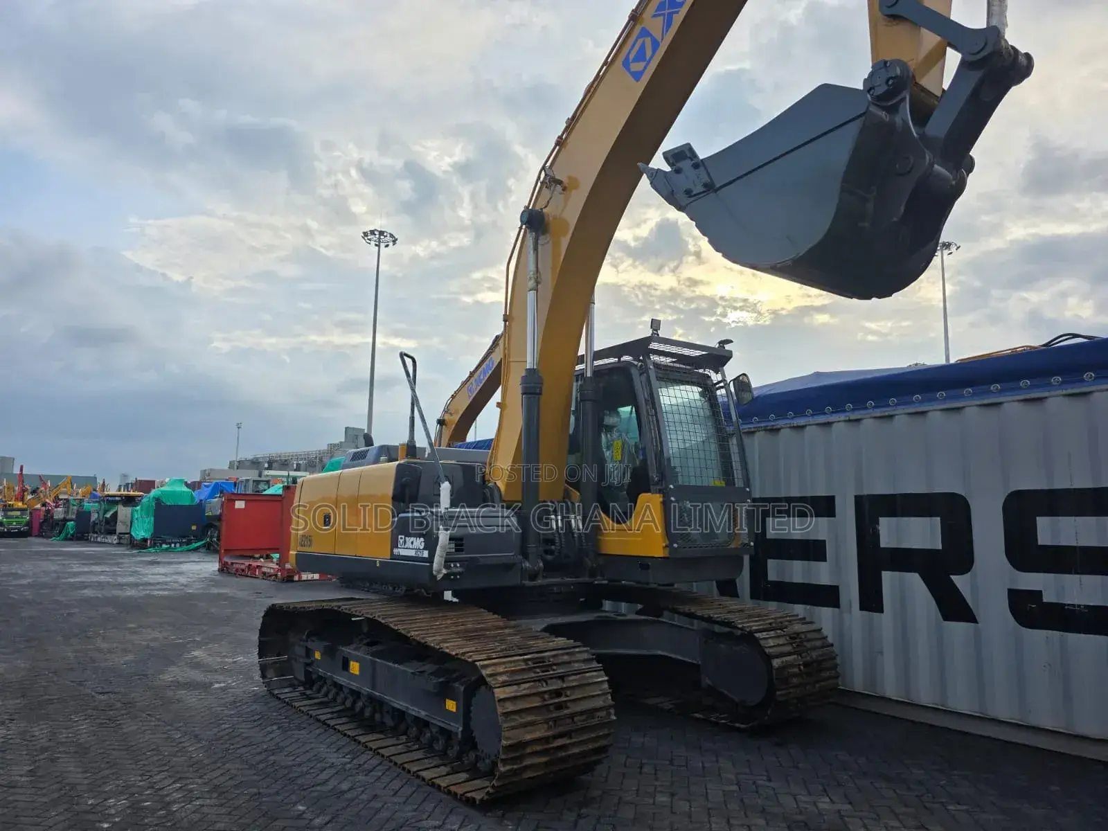 XCMG 215i Brand New With Water Track 2026
