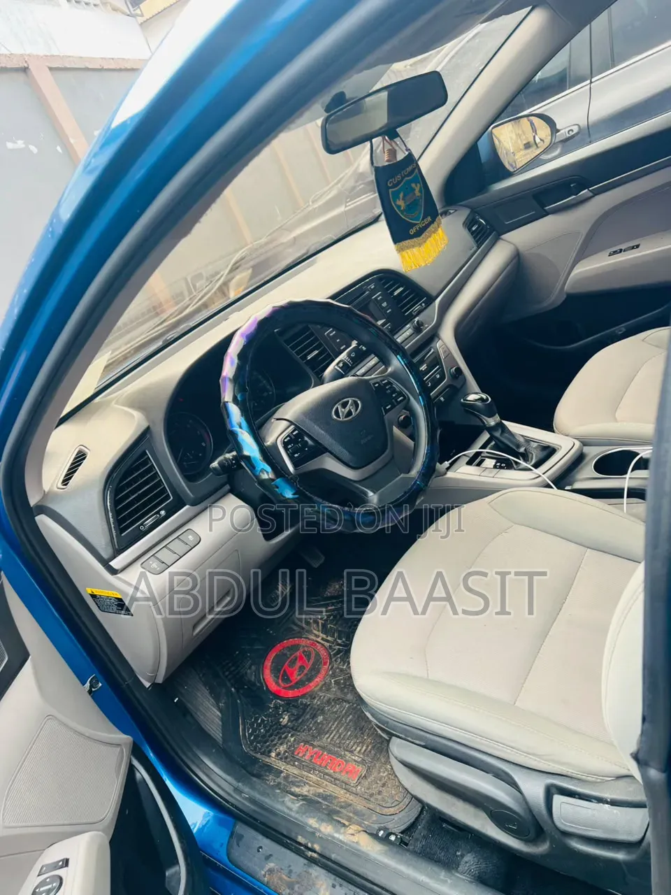 Hyundai Elantra SE Sedan FWD (2.0L 4cyl 6M) 2017 Blue