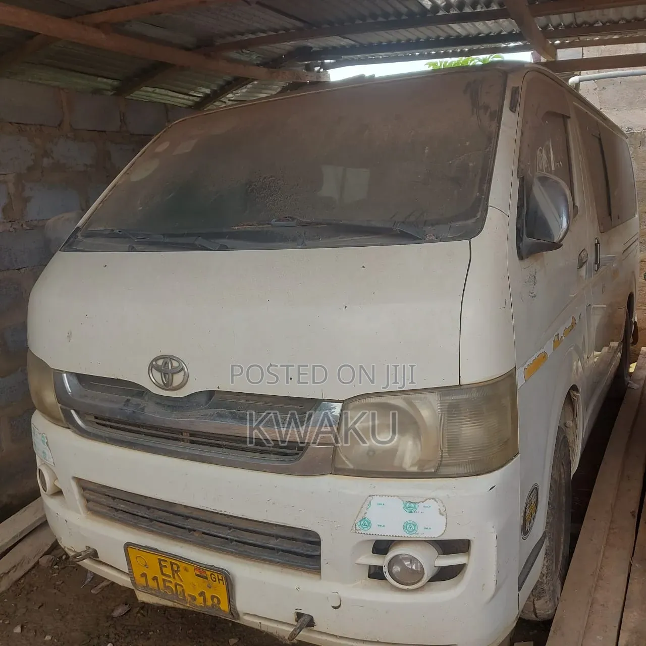 Toyota HiAce 2008 White