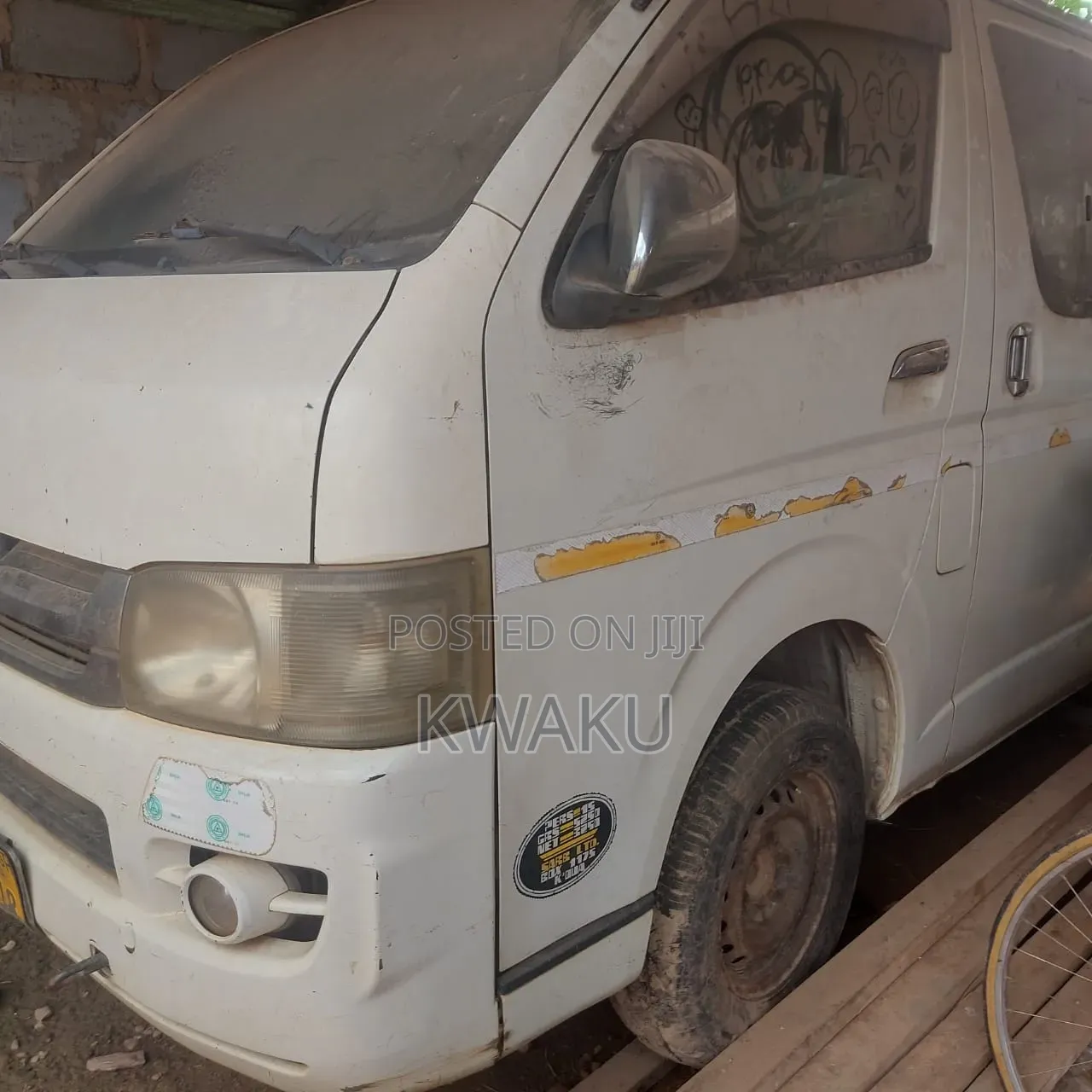 Toyota HiAce 2008 White