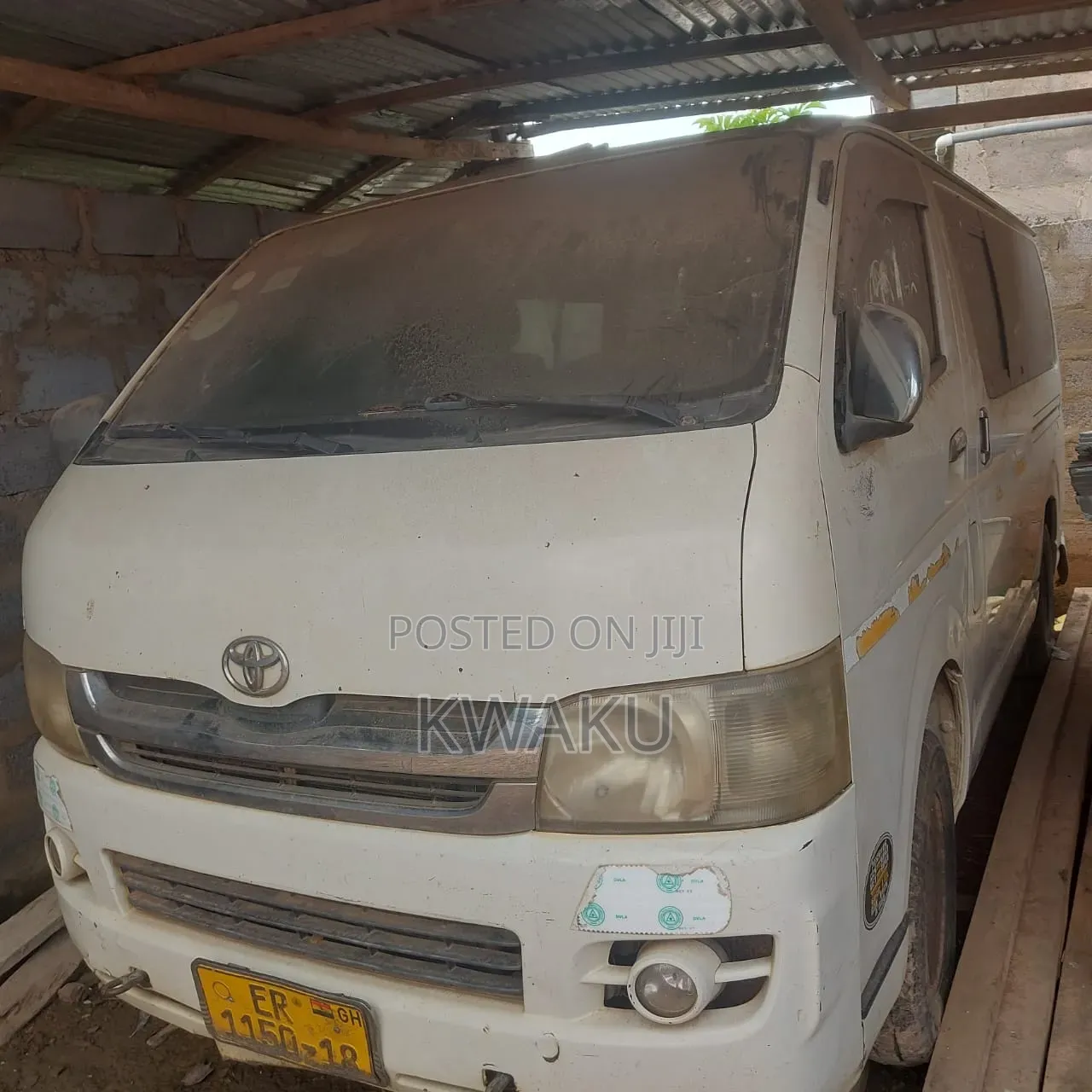 Toyota HiAce 2008 White
