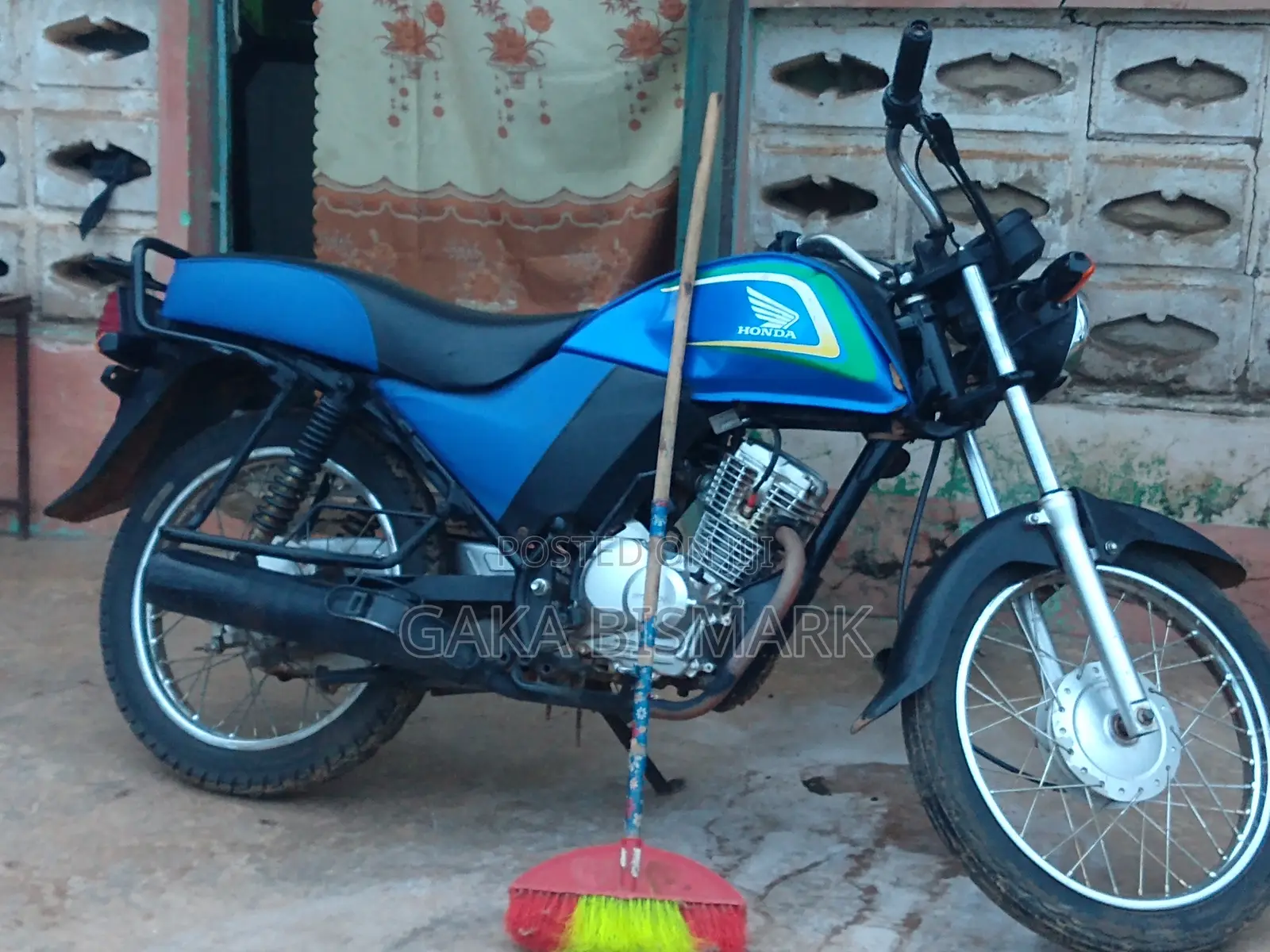 Honda 2019 Blue