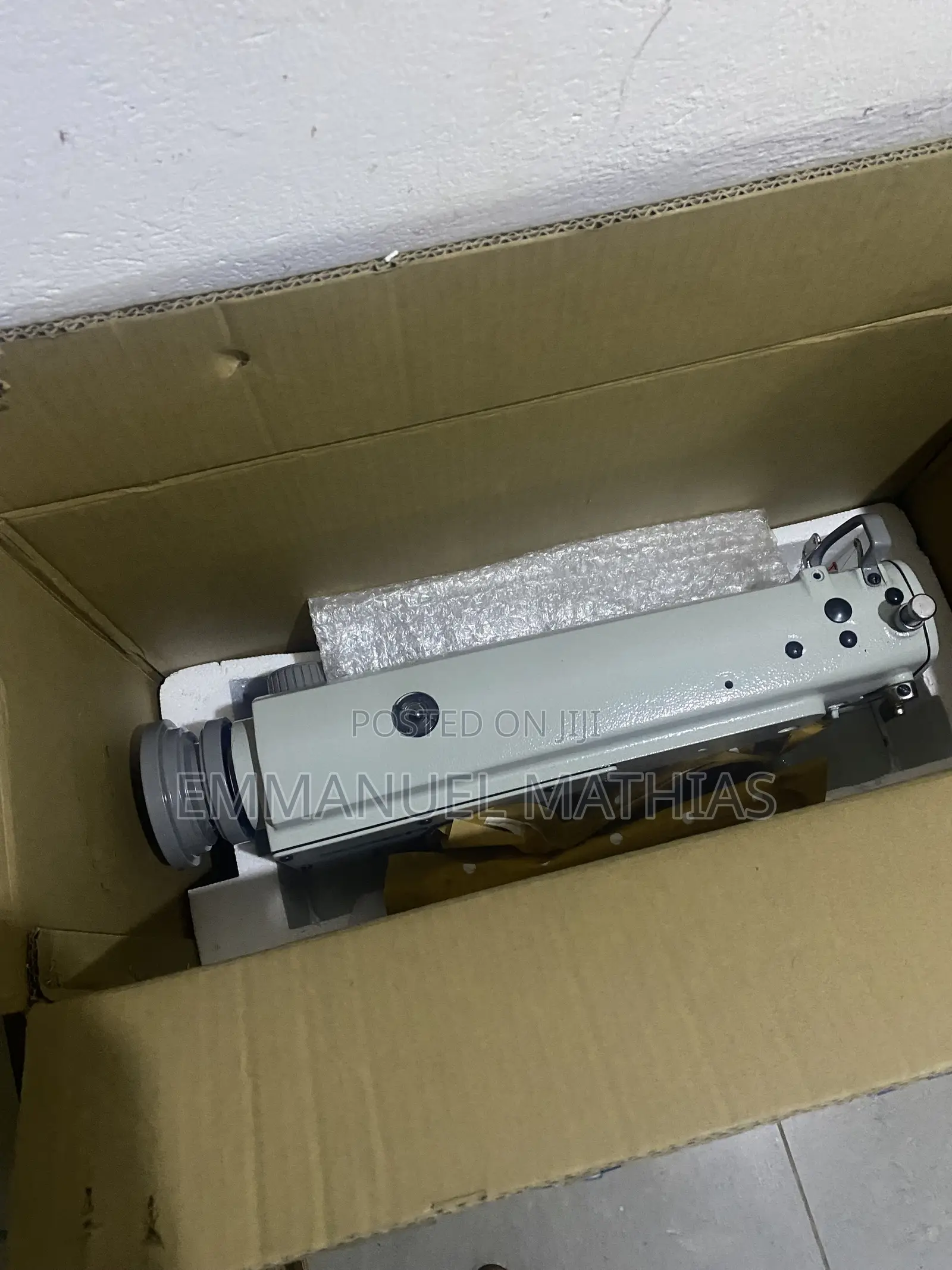 Industrial Sewing Machine