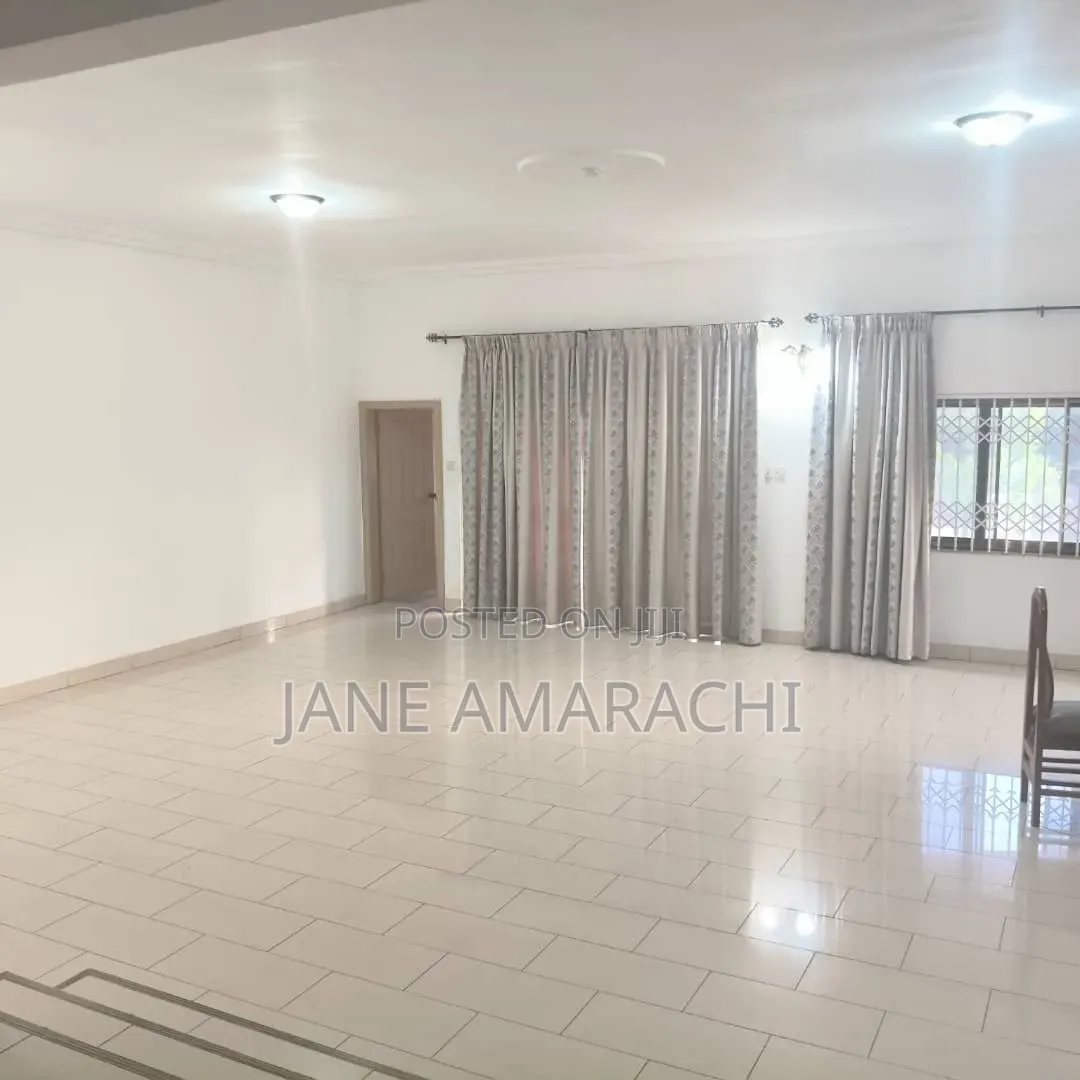 4bdrm Duplex in Spintex, Coca Cola for sale