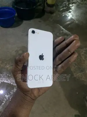 Apple iPhone SE 64 GB White