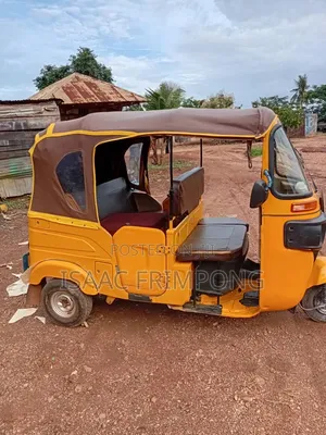 Bajaj RE 2025 Yellow