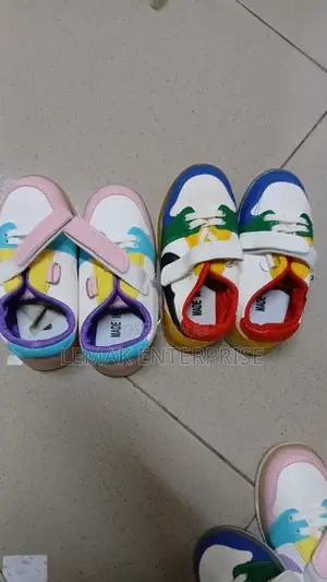 Kids Sneakers Size Size 26,27,28,29,30