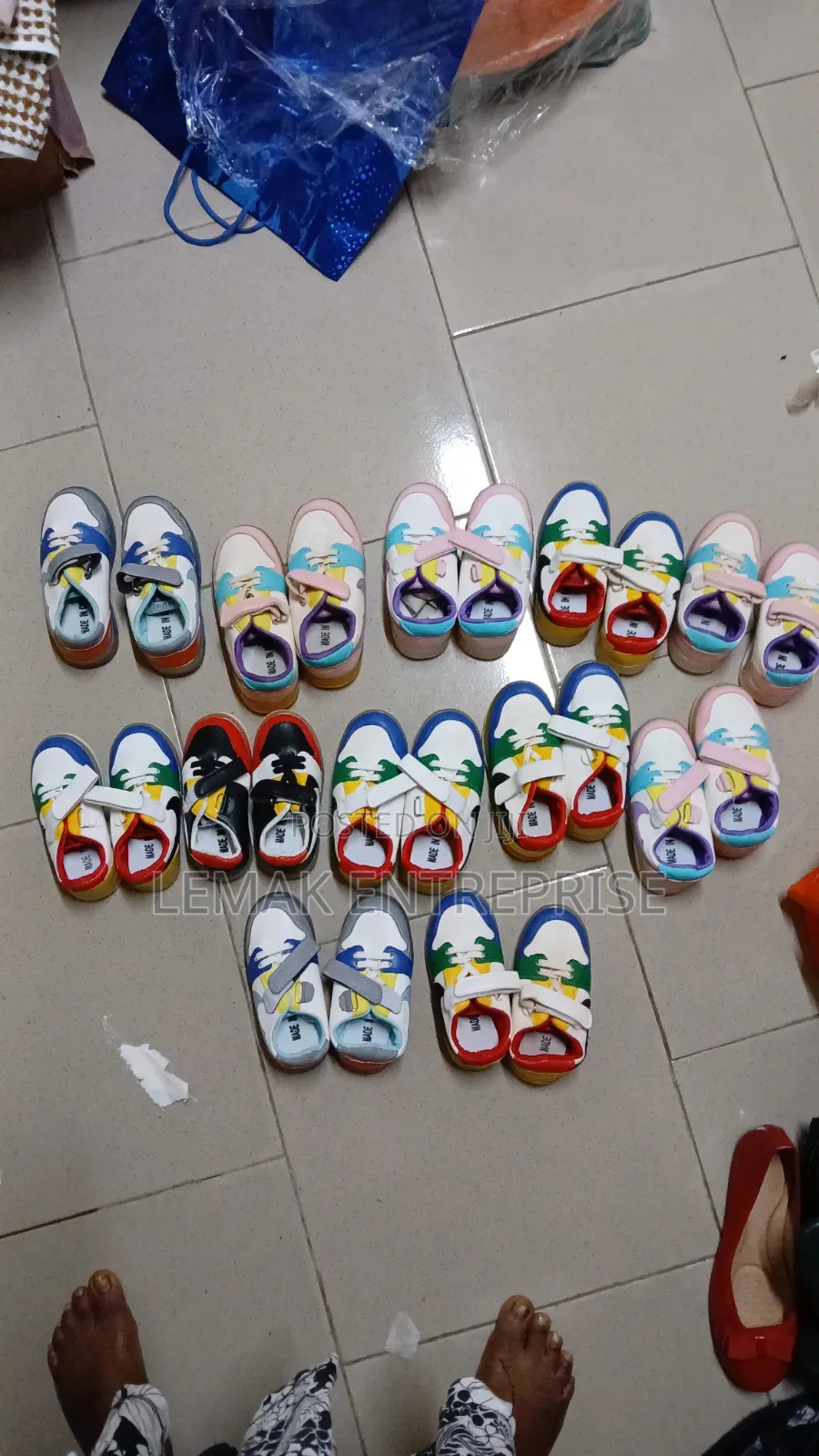 Kids Sneakers Size Size 26,27,28,29,30