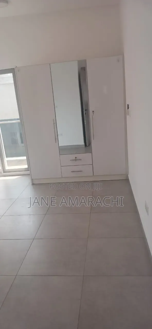 3bdrm Duplex in Manet for rent