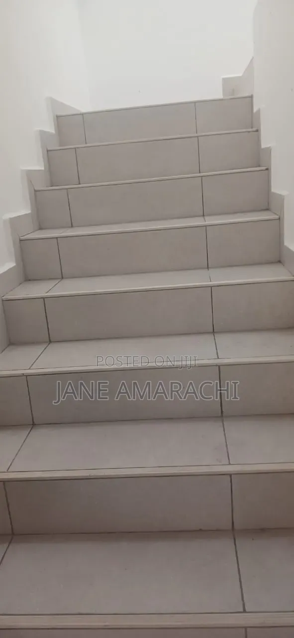 3bdrm Duplex in Manet for rent